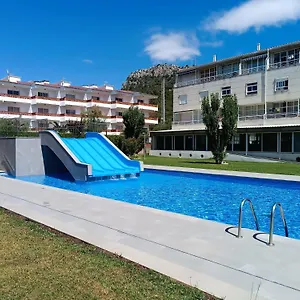 https://blaupark-apartamento-vacacional-con-piscina-y-terraza.catalonia-hotels.com