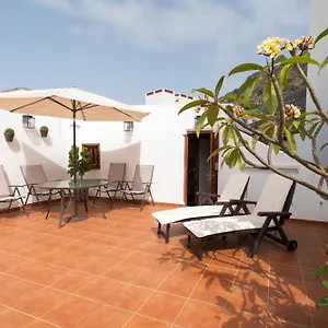 https://la-casita-del-muelle.in-canary-islands.com