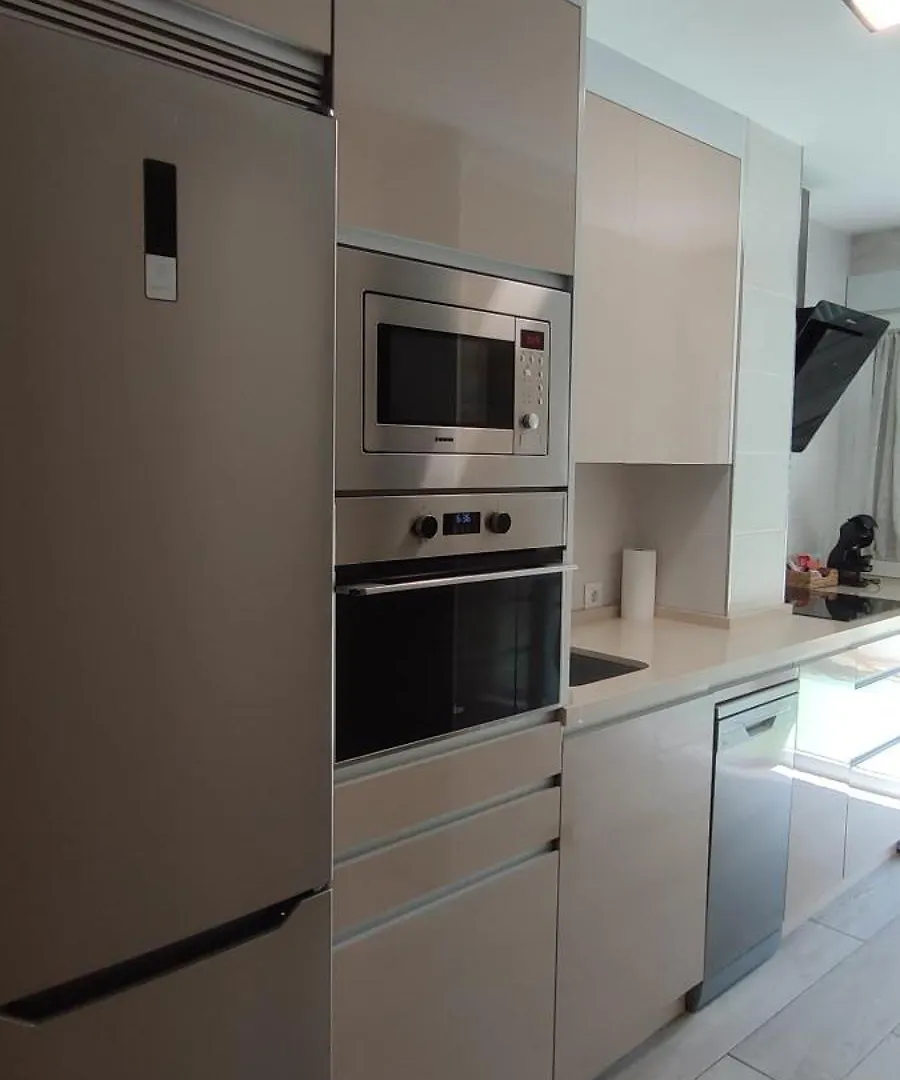 Torremolinos Bajondillo Beach Apartment